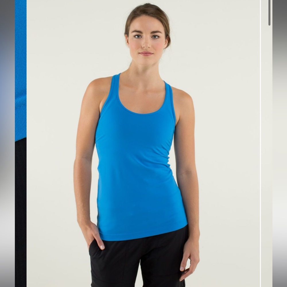 EUC Lululemon Cool Racerback II (CROPPED) size 6 in cornflower blue - Picture 4 of 8